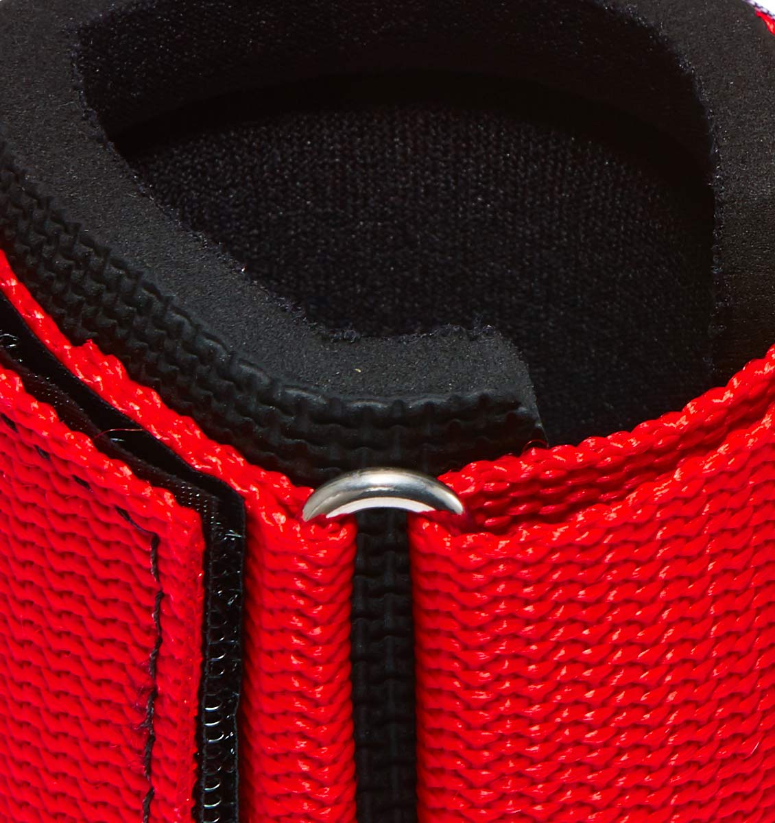1100 Schiek Wrist Supports Straps Red Strap Close Up