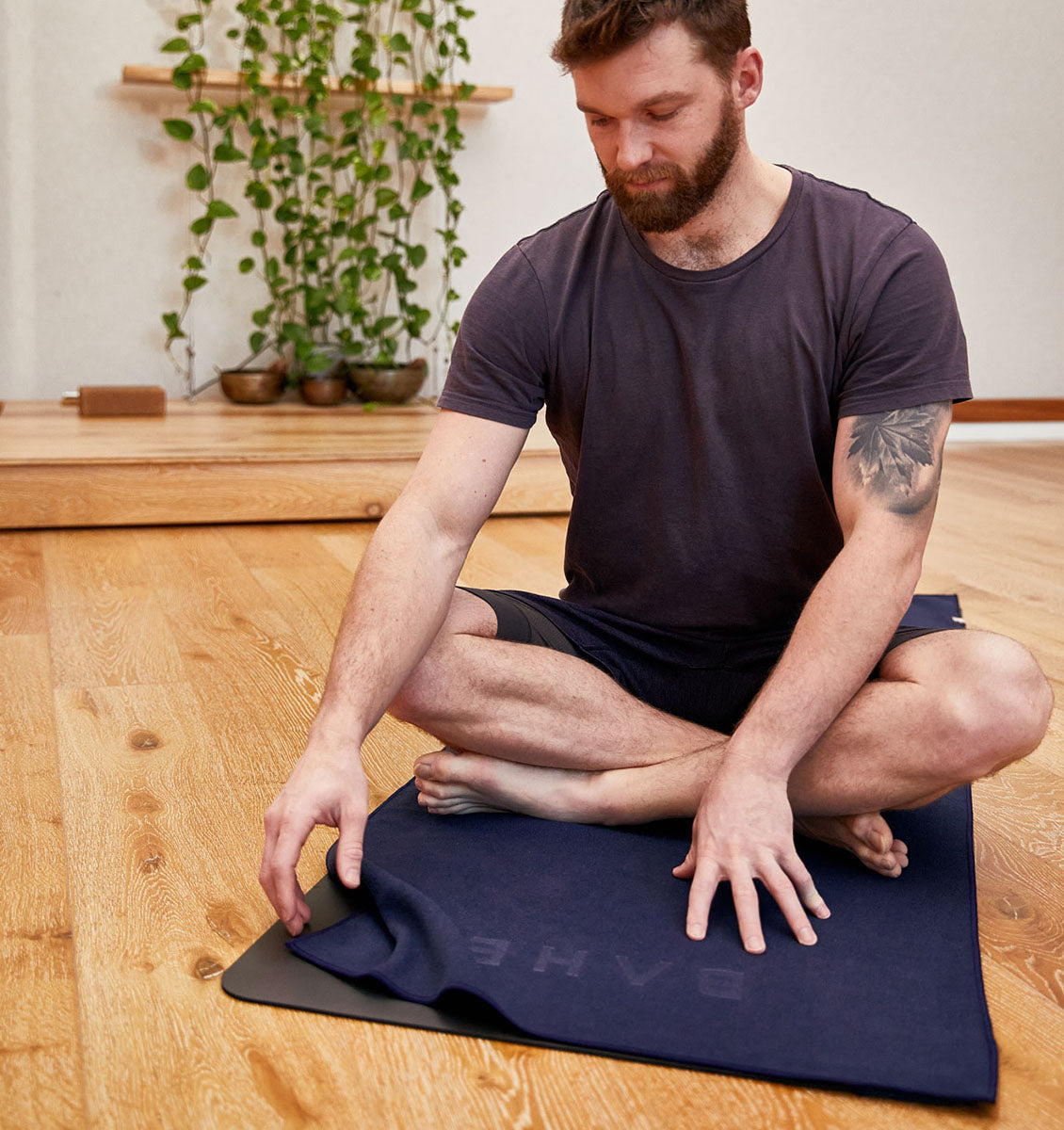 BAHE Yoga Mat Towel - Moonlight - Lifestyle - 1