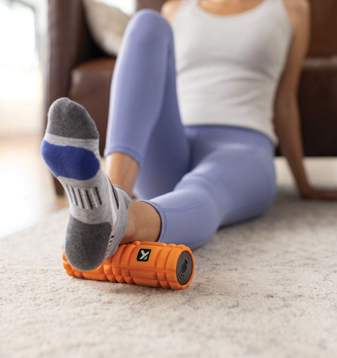 TriggerPoint NANO VIBE Vibrating Foam Roller - 7.5" - Orange LOBOCKI TriggerPoint NANO VIBE Vibrating Foam Roller - 7.5" - Orange LOBOCKI
